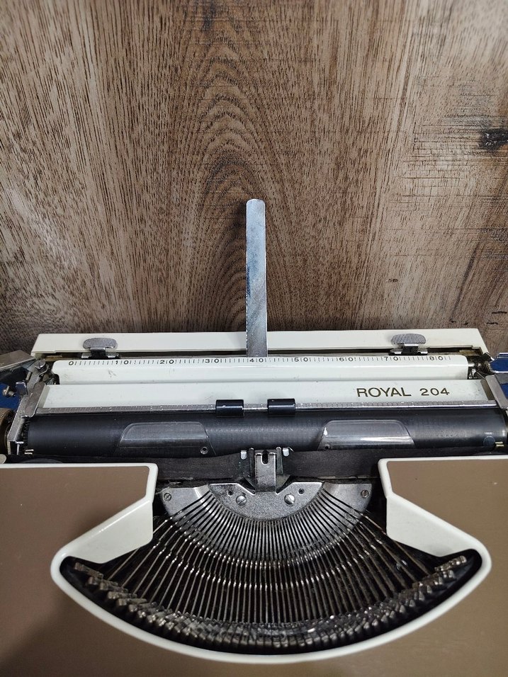 Royal 204 Vintage Daktilo - Görsel 4