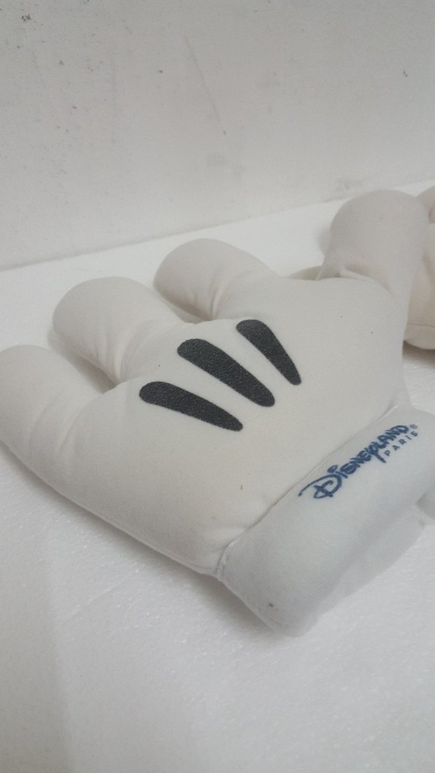 Disneyland Eldiven - Görsel 2