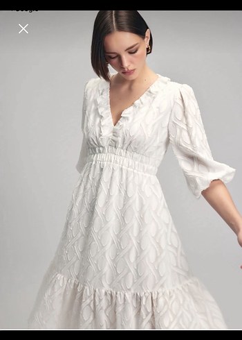 Beyaz V Yakalı Midi Pamuklu Elbise - Görsel 2