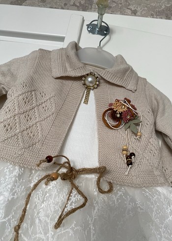 Kız Çocuk Bej Dantel İşlemeli Triko Elbise - Görsel 2