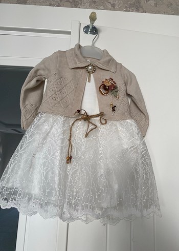 Kız Çocuk Bej Dantel İşlemeli Triko Elbise - Görsel 3