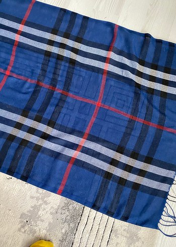 Kadın Mavi Drapeli Sokak Stili Şal - Görsel 2