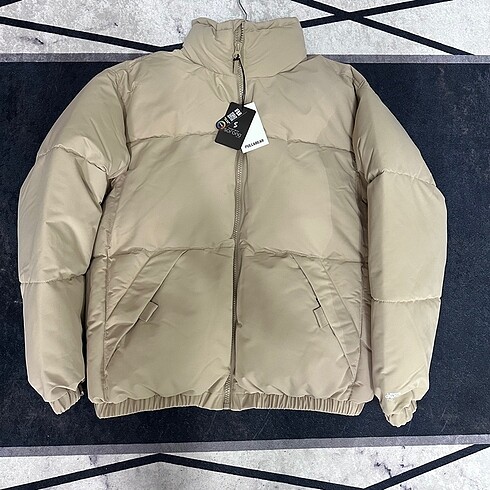 Pull and bear XL beden mont