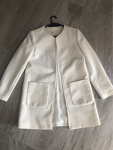 38 Beden beyaz Renk H&M ceket
