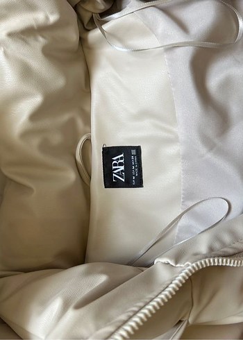 Zara Kapüşonlu Kadın deri Şişme Yelek - Görsel 3