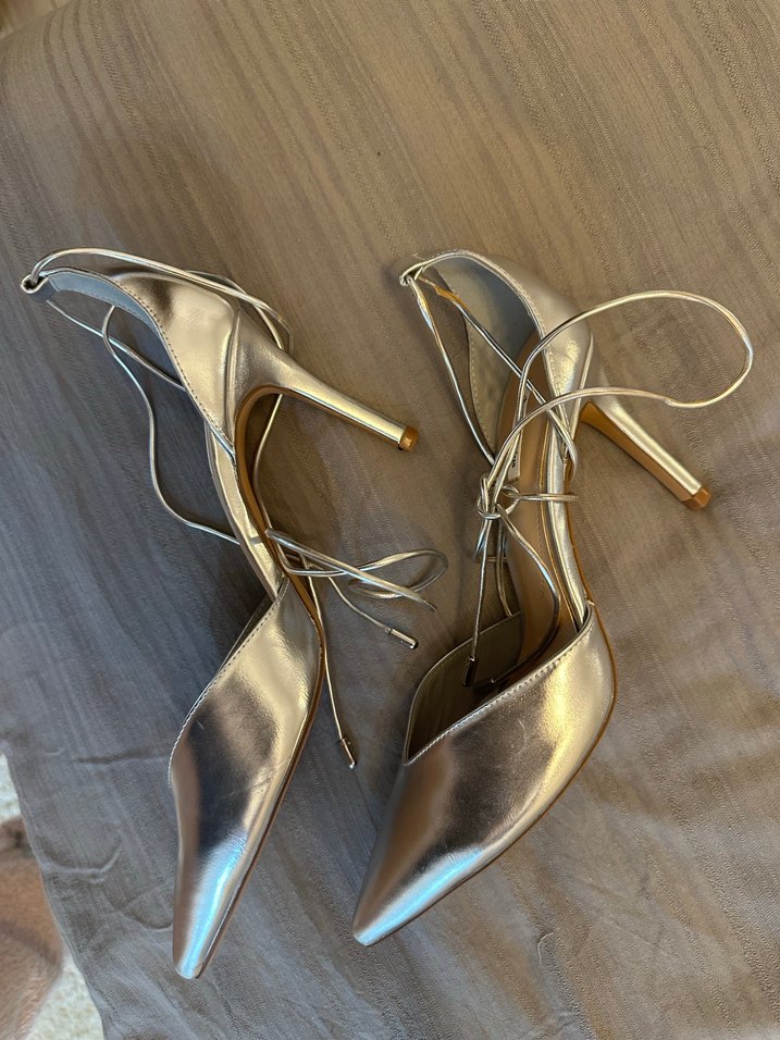 Stradivarius Gümüş Metal Stiletto Topuklu Kadın Ayakkabı - Görsel 4