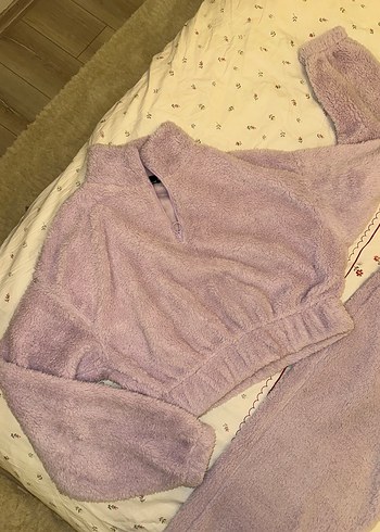 İkili bershka yumoş altüst takım - Görsel 8