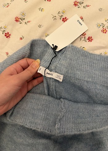 Mango Mini Örgü Şort - Görsel 3