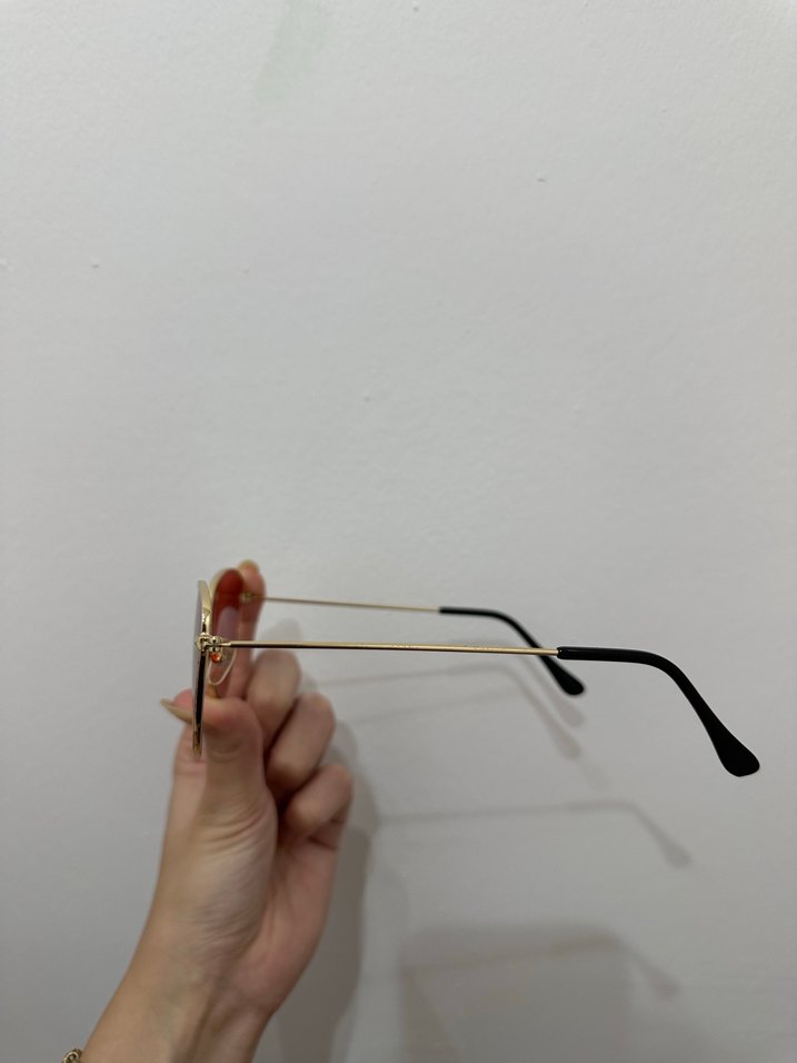 H&M Şeffaf Kırmızı Retro Kadın Güneş Gözlüğü - Görsel 3