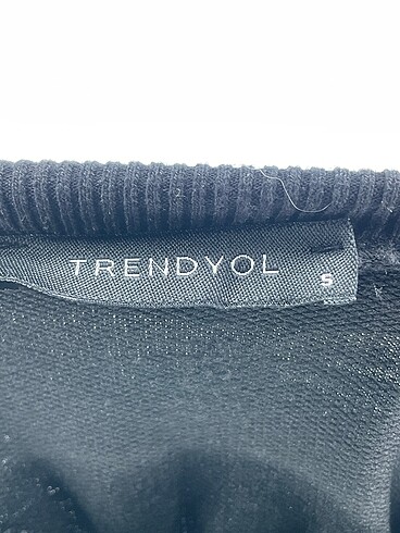 s Beden siyah Renk Trendyol & Milla Sweatshirt %70 İndirimli.