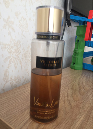 Victoria?s Secret body mist