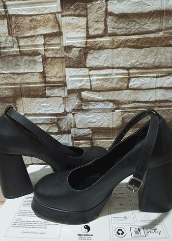 Kadın Siyah Platform Topuklu Ayakkabı - Görsel 4