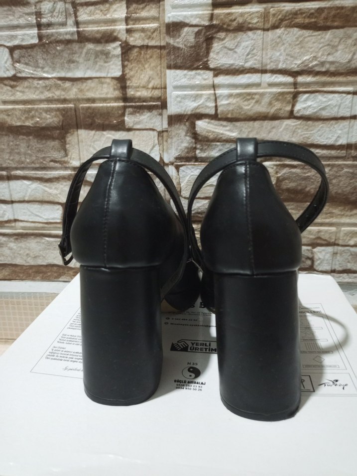 Kadın Siyah Platform Topuklu Ayakkabı - Görsel 3