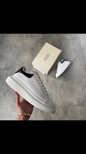Alexander McQueen ALEXANDER MCQUEEN SNEAKER
