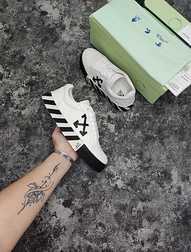 36 Beden çeşitli Renk Off White Vulcanized Low-Top