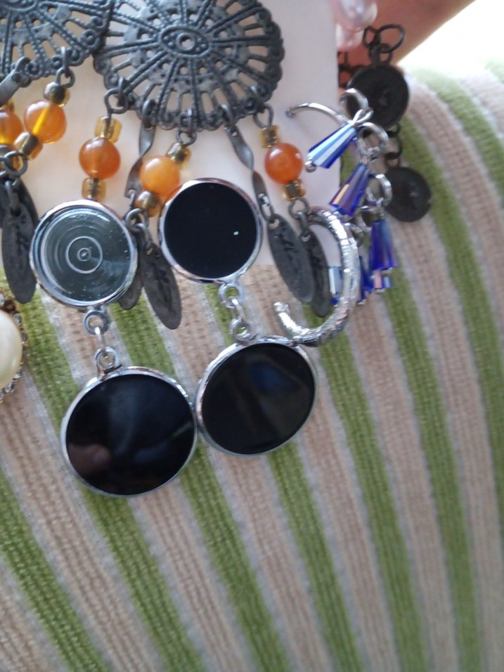 Bohem Renkli Boncuklu Mini Küpeler - Görsel 3