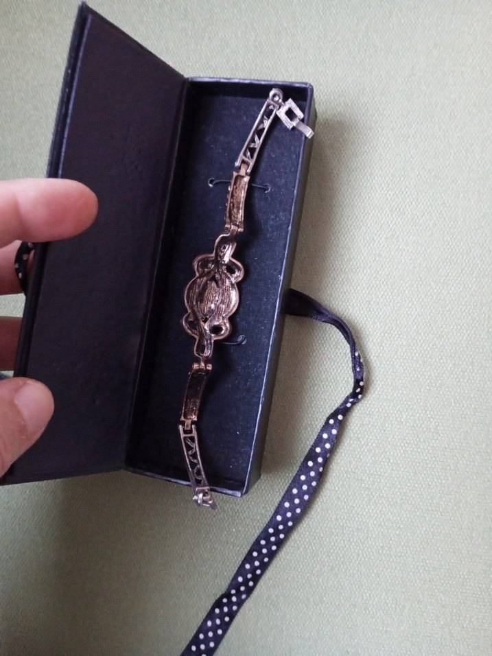 Kırmızı Yılan Desenli Vintage Tokalı Bileklik - Görsel 2