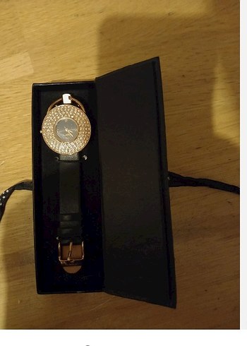 Klasik Siyah Kadın Kol Saati - Görsel 4