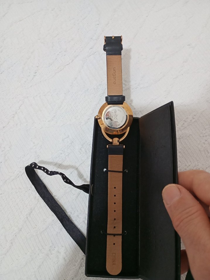 Klasik Siyah Kadın Kol Saati - Görsel 2