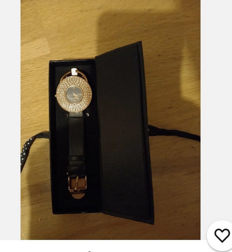 Klasik Siyah Kadın Kol Saati - Görsel 4