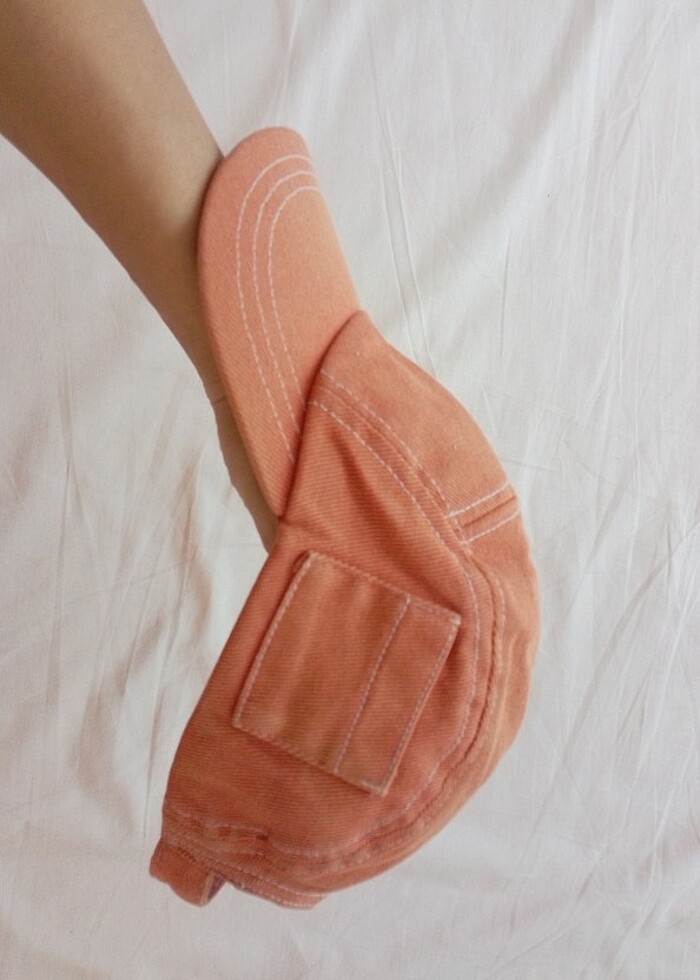 COS marka çocuk şapka  - Görsel 2