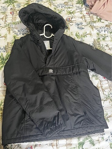 Pull and Bear Pull and bear Kanguru mont