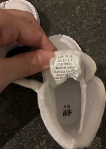 H&M BEBEK AYAKKABISI - Görsel 3
