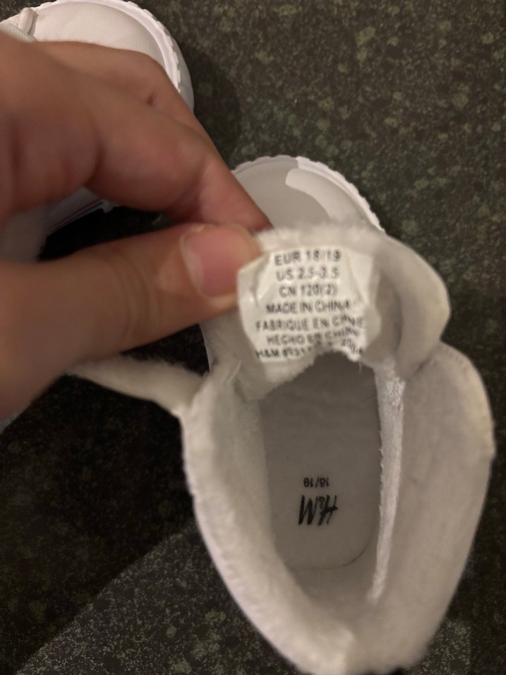 H&M BEBEK AYAKKABISI - Görsel 3