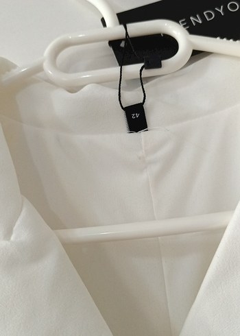 Beyaz Midi Kadın Elbise - Görsel 3