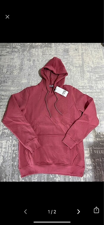 Zara Sweatshirt