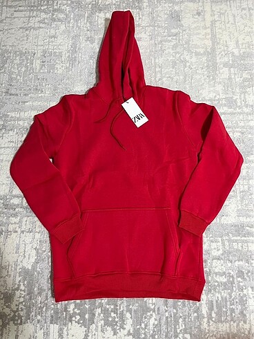 Zara Sweatshirt
