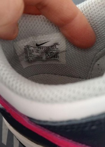 Pembe Detaylı Siyah-Beyaz Spor Ayakkabı Nike orjinal sorunsuz - Görsel 7