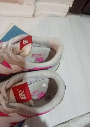New Balance Pembe Kadın Spor Ayakkabı - Görsel 4
