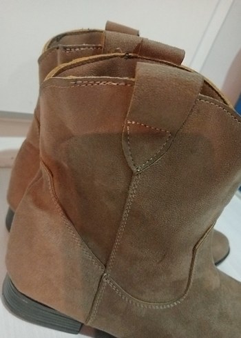 Kahverengi Süet Kadın Dolgu Topuklu Bot - Görsel 7