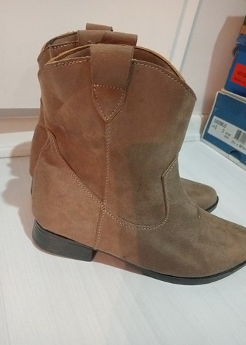 Kahverengi Süet Kadın Dolgu Topuklu Bot - Görsel 6