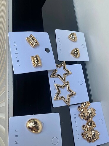 xl Beden siyah Renk 10 çift küpe takı toplu desenli???????? Toplu fiyatıdır ???? Şık