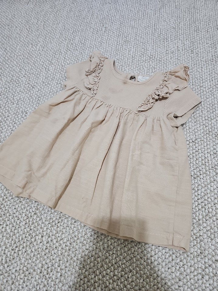 Kız Çocuk Bej Keten Fırfırlı Elbise&Tişört - Görsel 3