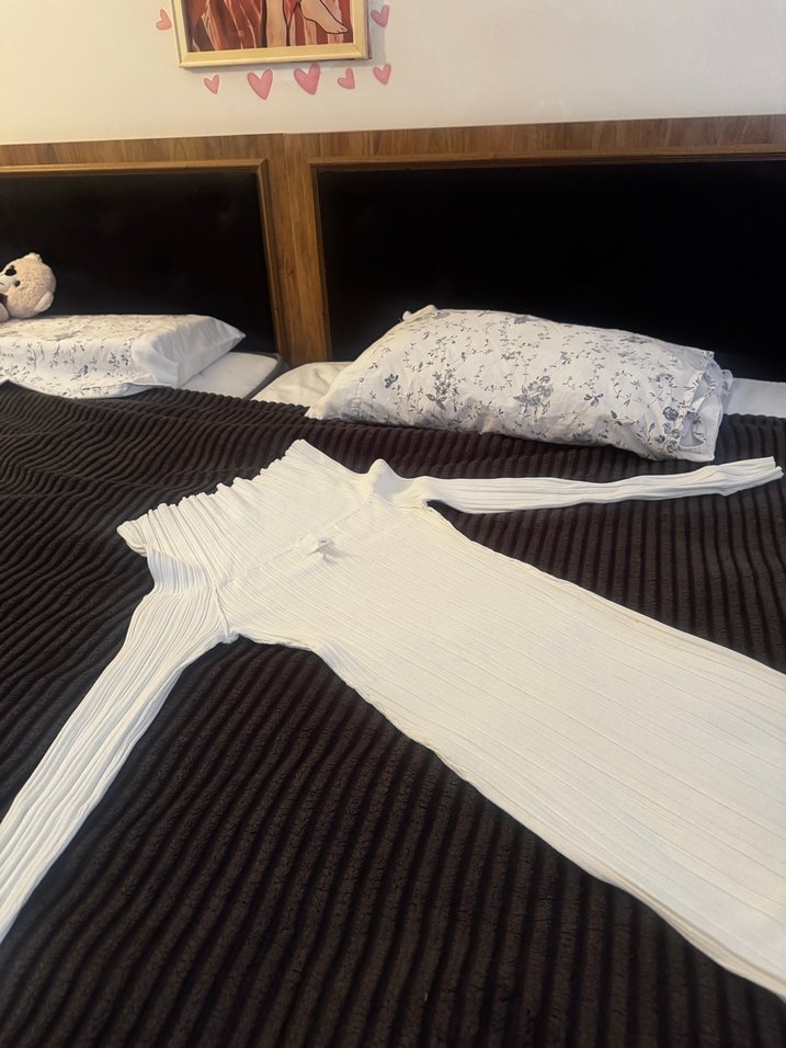 Beyaz Straplez Piliseli Midi Kadın Triko Elbise hm - Görsel 2