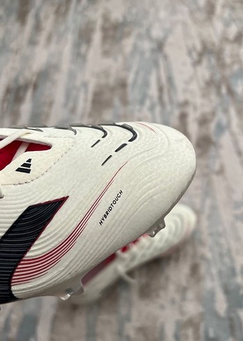 45 Beden beyaz Renk Adidas est 1994 Erkek Futbol Ayakkabısı