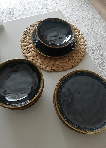Beden siyah Renk MODERN SERVIS TABAGİ