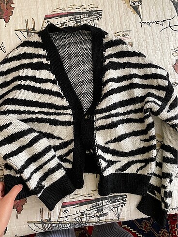 Zebra desenli addax hırka