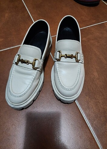 39 Beden ten rengi Renk Massimo Dutti kadın loafer