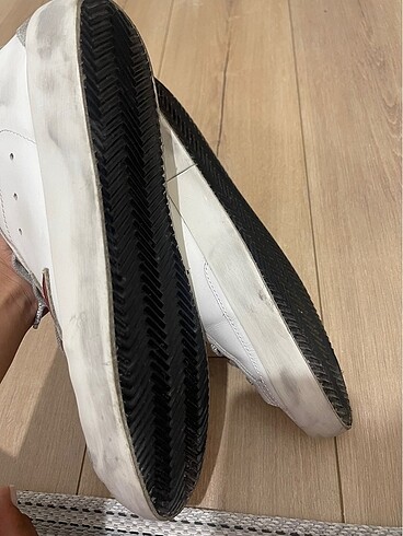 Golden Rose Golden goose