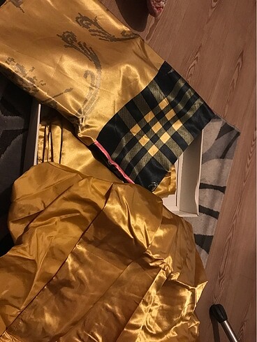 Burberry Battal boy-Çift Kişilik Saten Nevresim Takımı