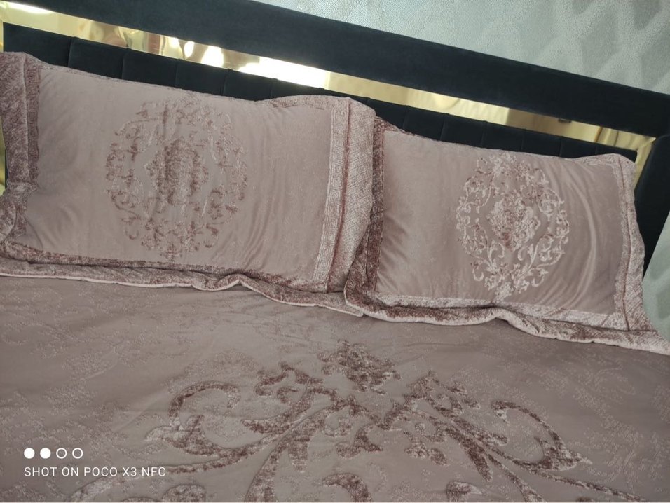 Karaca royal home yatak örtüsü seti - Görsel 3