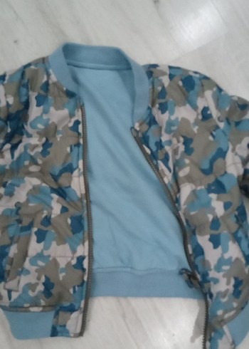 Erkek Çocuk Kamuflaj Desenli Fermuarlı Mont - Görsel 3