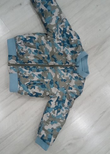 Erkek Çocuk Kamuflaj Desenli Fermuarlı Mont - Görsel 4