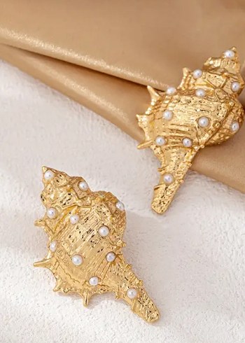 İnci Detaylı Altın Renk Mini Küpe - Görsel 2