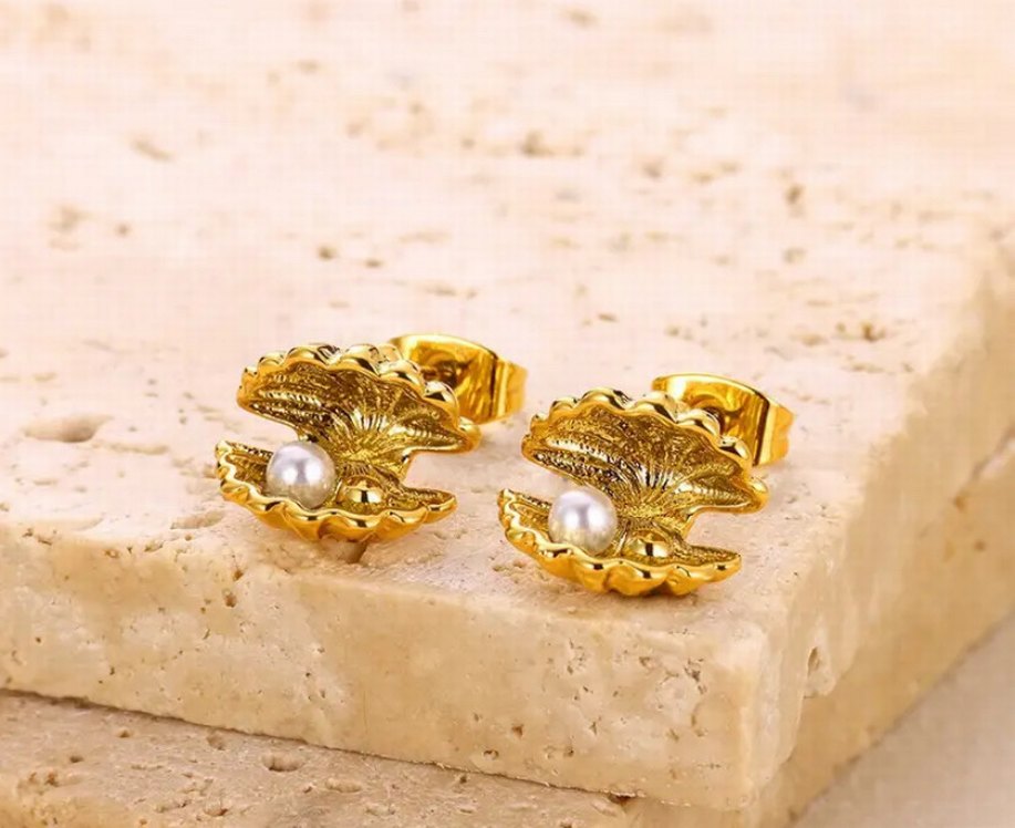 Mini Altın İncili Kabuk Küpeler - Görsel 2