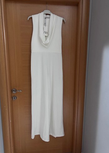 Zara Beyaz V Yaka Uzun Kadın Tulum - Görsel 4